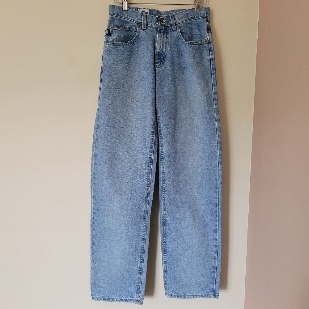 Vintage Women's Lee Dungarees Loose Straight Leg Medium Wash Denim Jeans Size 29